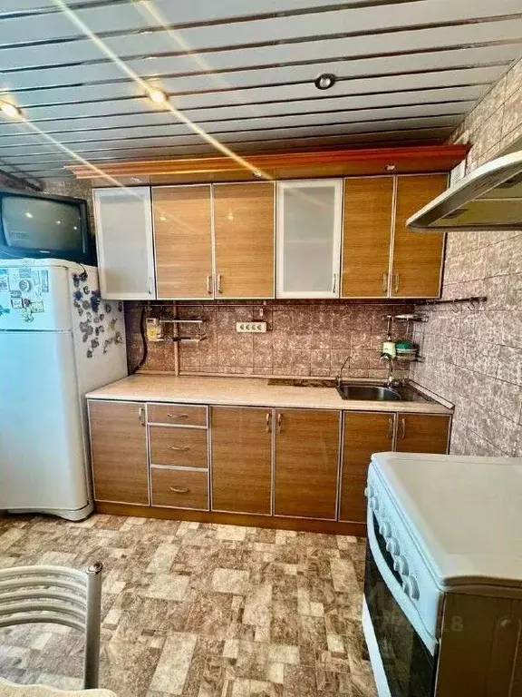 3-к кв. Хабаровский край, Хабаровск пер. 3-й Путевой, 5 (65.0 м) - Фото 1