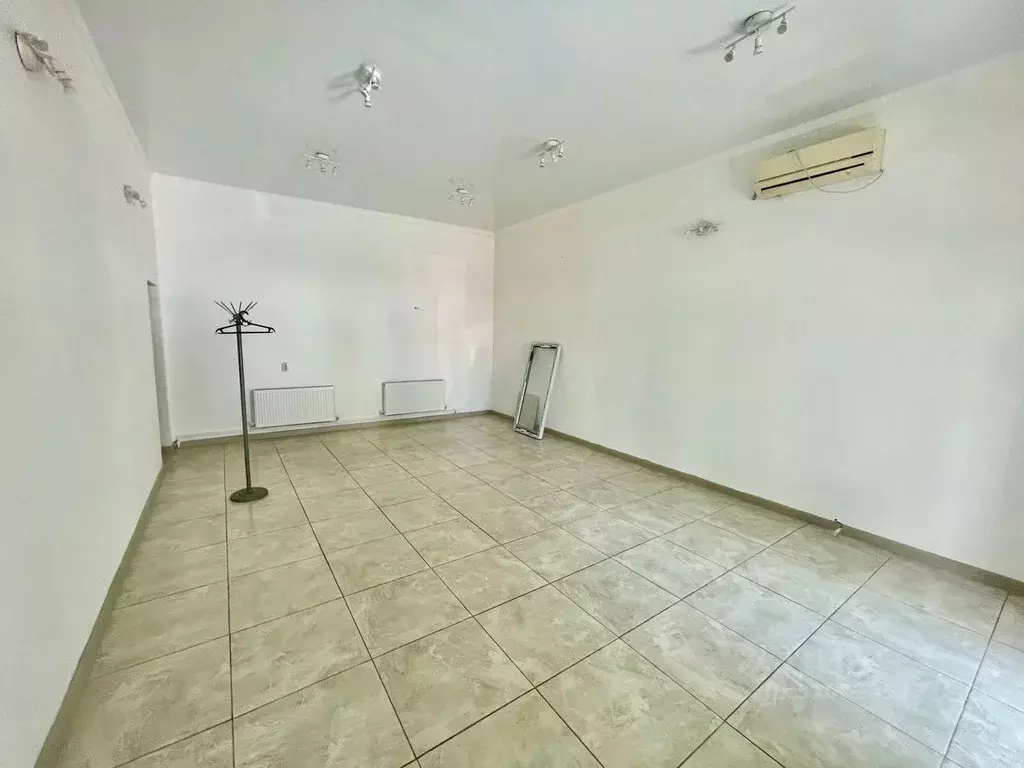 Офис в Краснодарский край, Темрюк ул. Ленина, 22А (32 м) - Фото 2