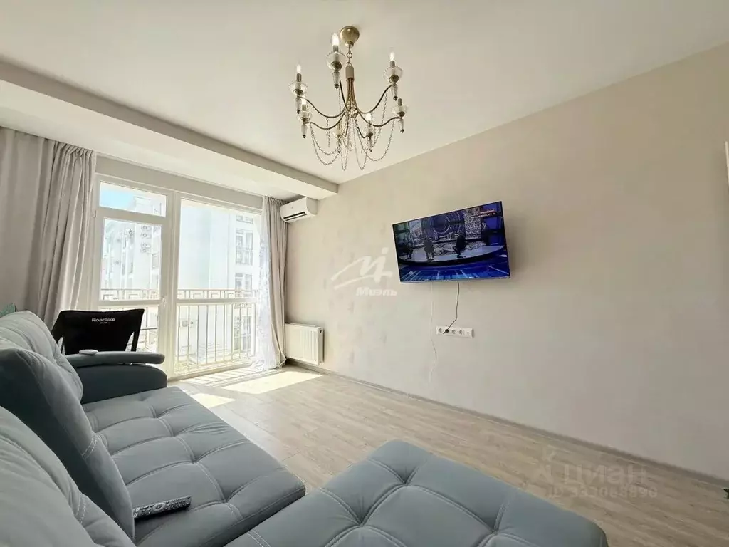 1-к кв. Севастополь ул. Челнокова, 17к1 (42.0 м) - Фото 1