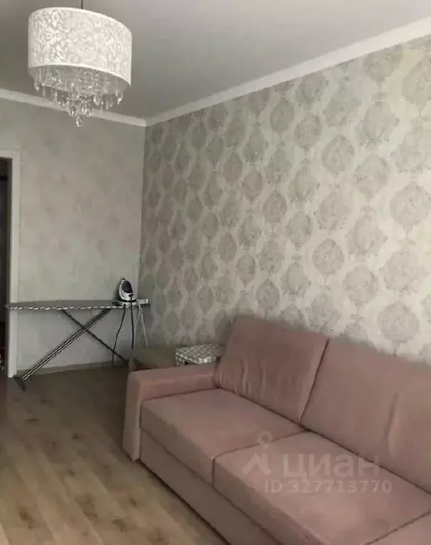 1-к кв. Татарстан, Казань ул. Баки Урманче, 5 (41.0 м) - Фото 2