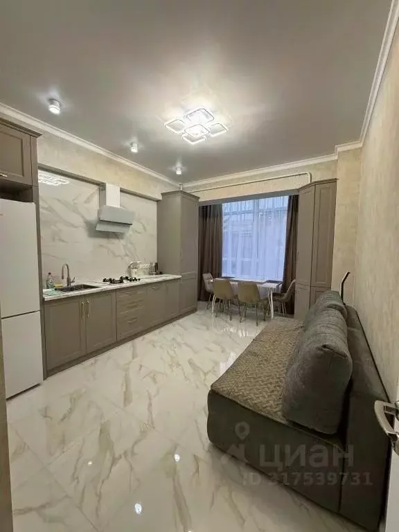 2-к кв. Ставропольский край, Ессентуки ул. Луначарского, 24 (51.0 м) - Фото 0