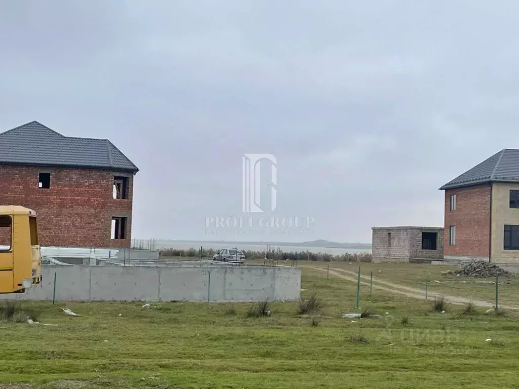 Участок в Дагестан, Каспийск ул. Садоводческая, 99 (4.0 сот.) - Фото 1