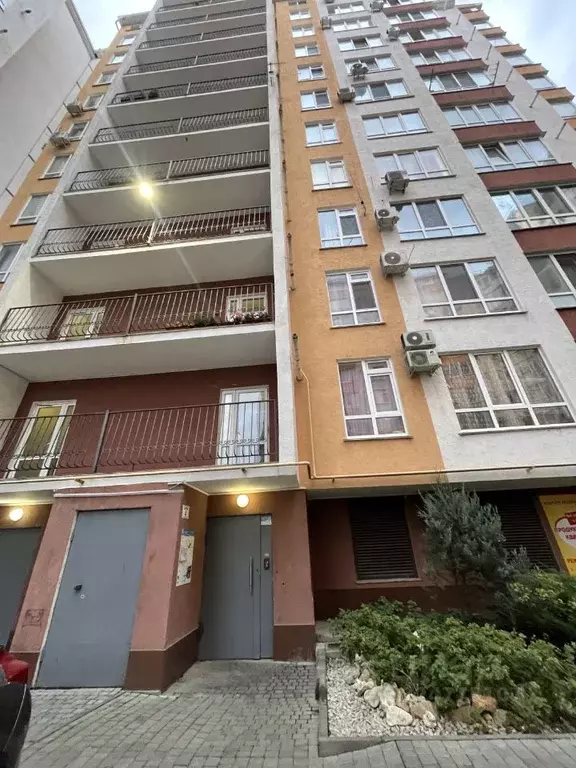 3-к кв. Севастополь ул. Репина, 1Б/4 (70.0 м) - Фото 2