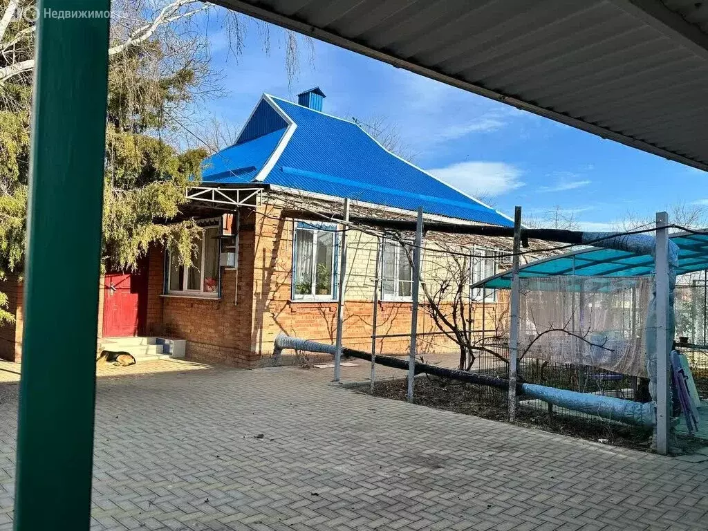 Дом в Тахтамукайский район, Старобжегокайское сельское поселение, ... - Фото 1