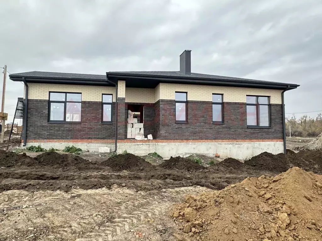 Дом в Ростовская область, Аксай ул. Андрея Дубикова (135 м) - Фото 1