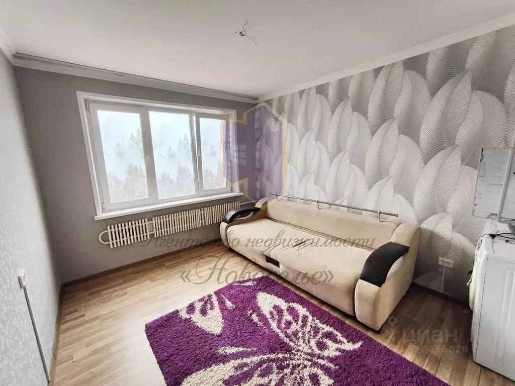 1-к кв. Белгородская область, Старый Оскол Молодогвардеец мкр, 1 (16.4 ... - Фото 0
