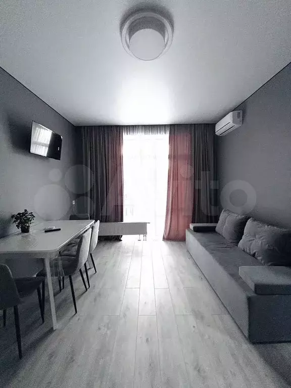 1-к. квартира, 42 м, 4/9 эт. - Фото 0