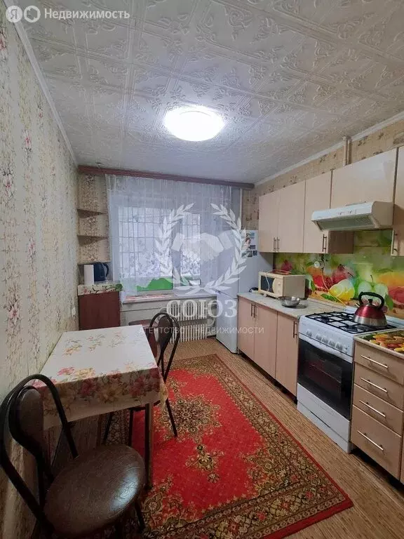2-комнатная квартира: посёлок Воротынск, Школьная улица, 1 (50.2 м) - Фото 1