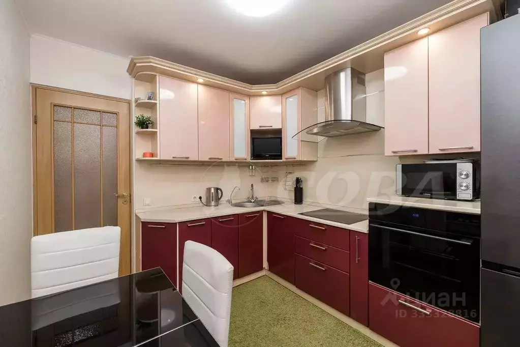 3-к кв. Тюменская область, Тюмень Велижанская ул., 72 (60.9 м) - Фото 2