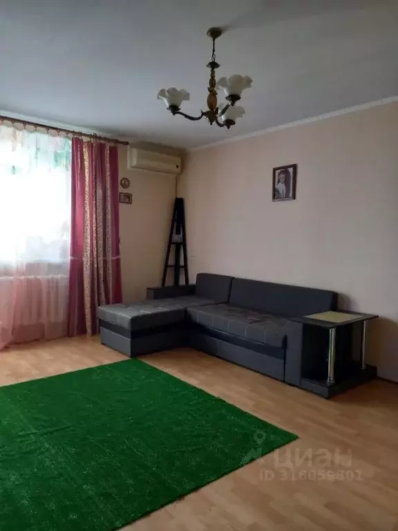 1-к кв. Крым, Евпатория просп. Ленина, 52 (40.0 м) - Фото 0