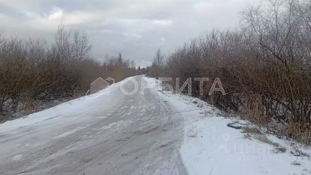 Участок в Тюменская область, Тюмень Салют СНТ, ул. Яблоневая (9.0 ... - Фото 1