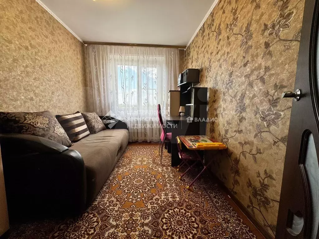 2-к. квартира, 42,3 м, 3/3 эт. - Фото 0