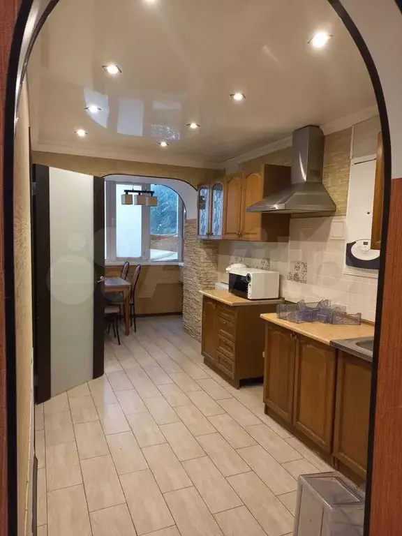 1-к. квартира, 40 м, 1/5 эт. - Фото 0