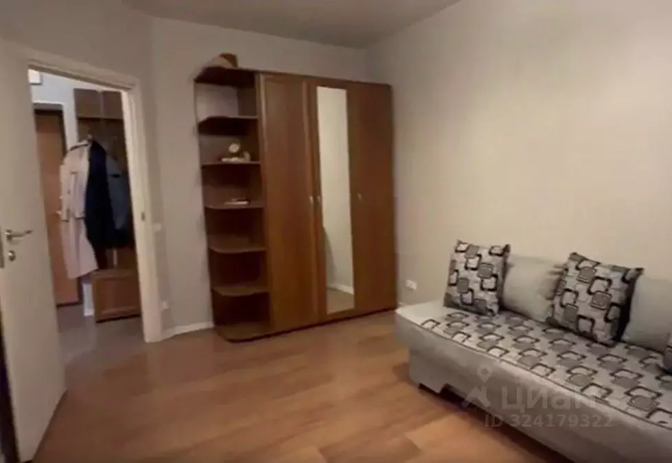 1-к кв. Белгородская область, Валуйки ул. Максима Горького, 102/1 ... - Фото 1