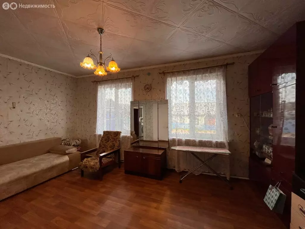Дом в Ирбит, улица Чернышевского, 15 (35 м) - Фото 1