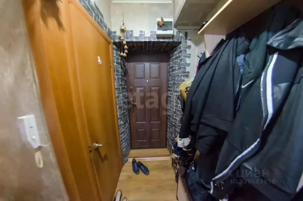 2-к кв. Курганская область, Шадринск ул. Гагарина, 6 (31.3 м) - Фото 0