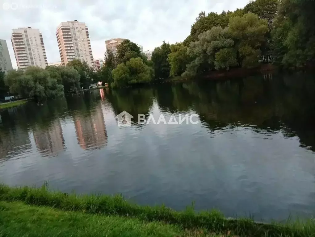 3-комнатная квартира: Москва, улица Академика Пилюгина, 12к1 (77 м) - Фото 1