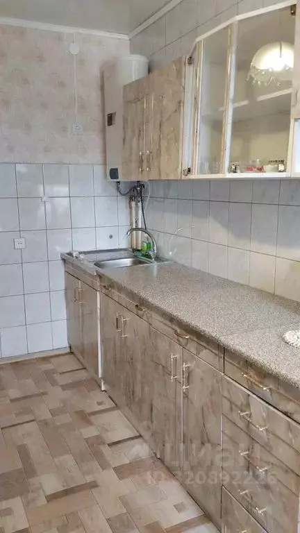 2-к кв. Оренбургская область, Соль-Илецк ул. Цвиллинга, 18А (47.0 м) - Фото 0