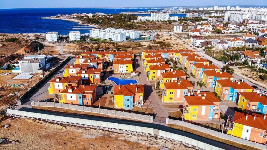 1-к кв. Севастополь ул. Челнокова, 13/15 (50.3 м) - Фото 0