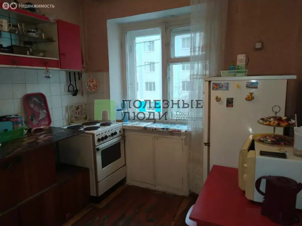 3-комнатная квартира: Красноярск, улица Дубровинского, 78А (54 м) - Фото 0