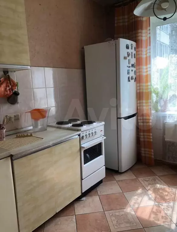 1-к. квартира, 38 м, 1/9 эт. - Фото 0