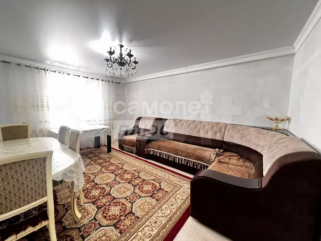 4-к. квартира, 95 м, 9/9 эт. - Фото 0