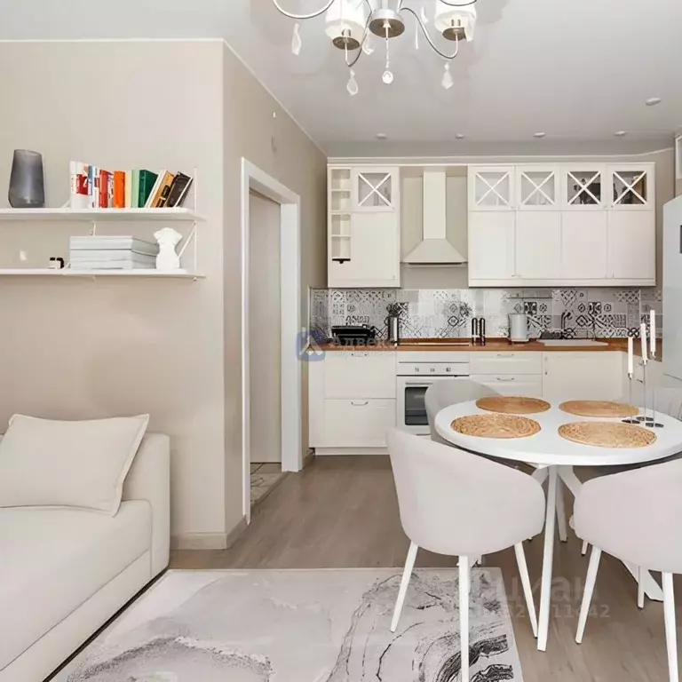 1-к кв. Тюменская область, Тюмень ул. Федюнинского, 30к1 (42.6 м) - Фото 1