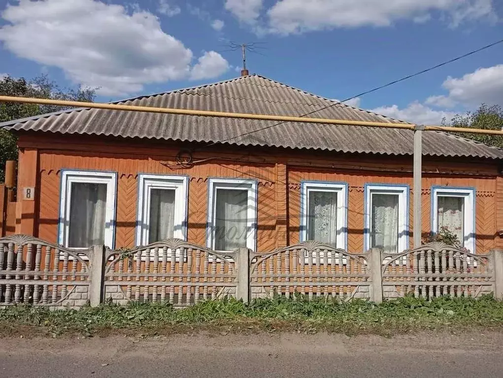 Дом в Белгородская область, Старый Оскол Красногвардейская ул., 8 (94 ... - Фото 0