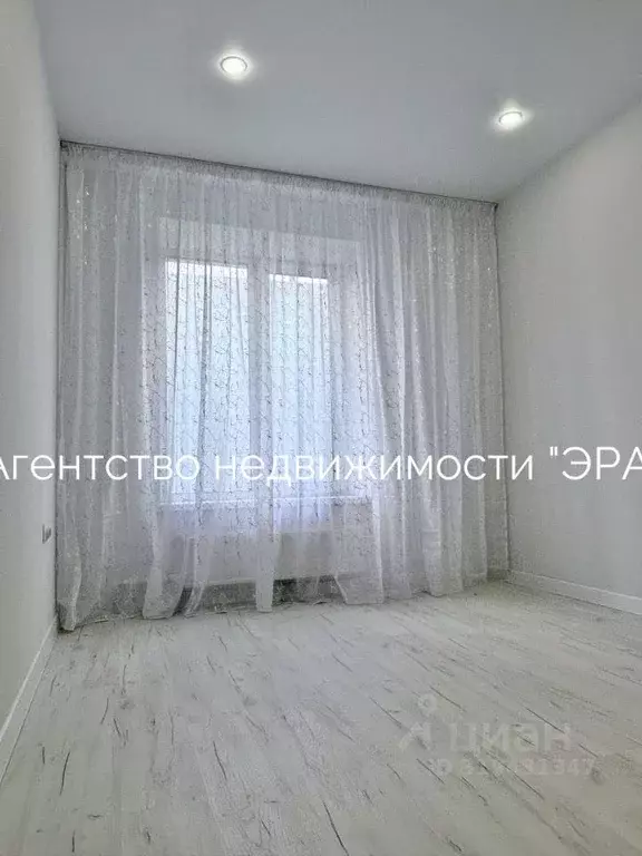 Студия Томская область, Томск Солнечный мкр, ул. Герасименко, 7Дс1 ... - Фото 0