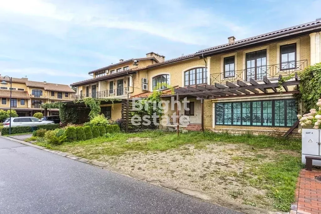 Таунхаус в Московская область, Истра муниципальный округ, д. Новинки, ... - Фото 2