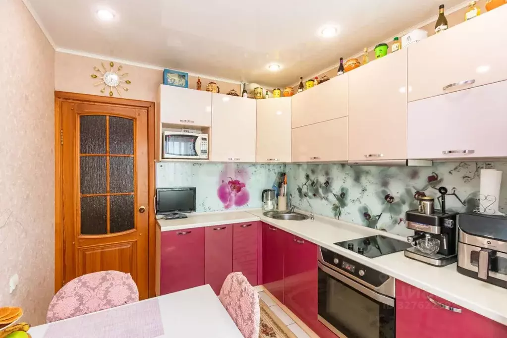 3-к кв. Тюменская область, Тюмень Ставропольская ул., 13 (65.7 м) - Фото 1