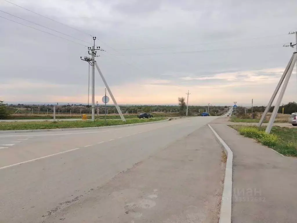 Участок в Севастополь Нахимовский р-н, Качинский муниципальный округ, ... - Фото 1