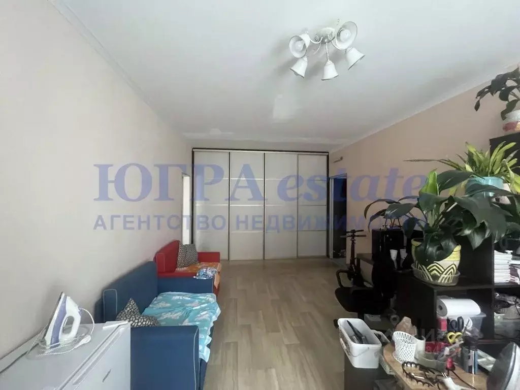 2-к кв. Ханты-Мансийский АО, Нижневартовск Северная ул., 118 (56.0 м) - Фото 0