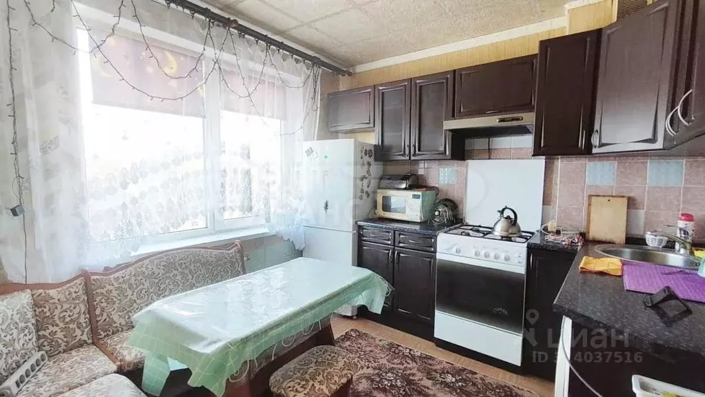 2-к кв. Калининградская область, Гвардейск Колхозная ул., 14 (47.0 м) - Фото 0