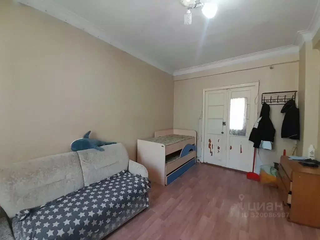 Комната Кировская область, Киров Коминтерновский мкр, ул. Клубная, 8 ... - Фото 0