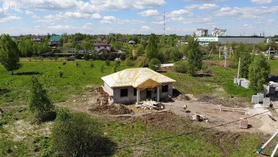 Дом в Клин, Осенняя улица (90 м) - Фото 1