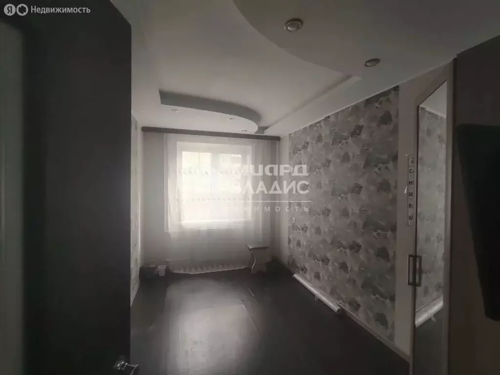 2-комнатная квартира: Омск, улица Арнольда Нейбута, 64 (40 м) - Фото 1