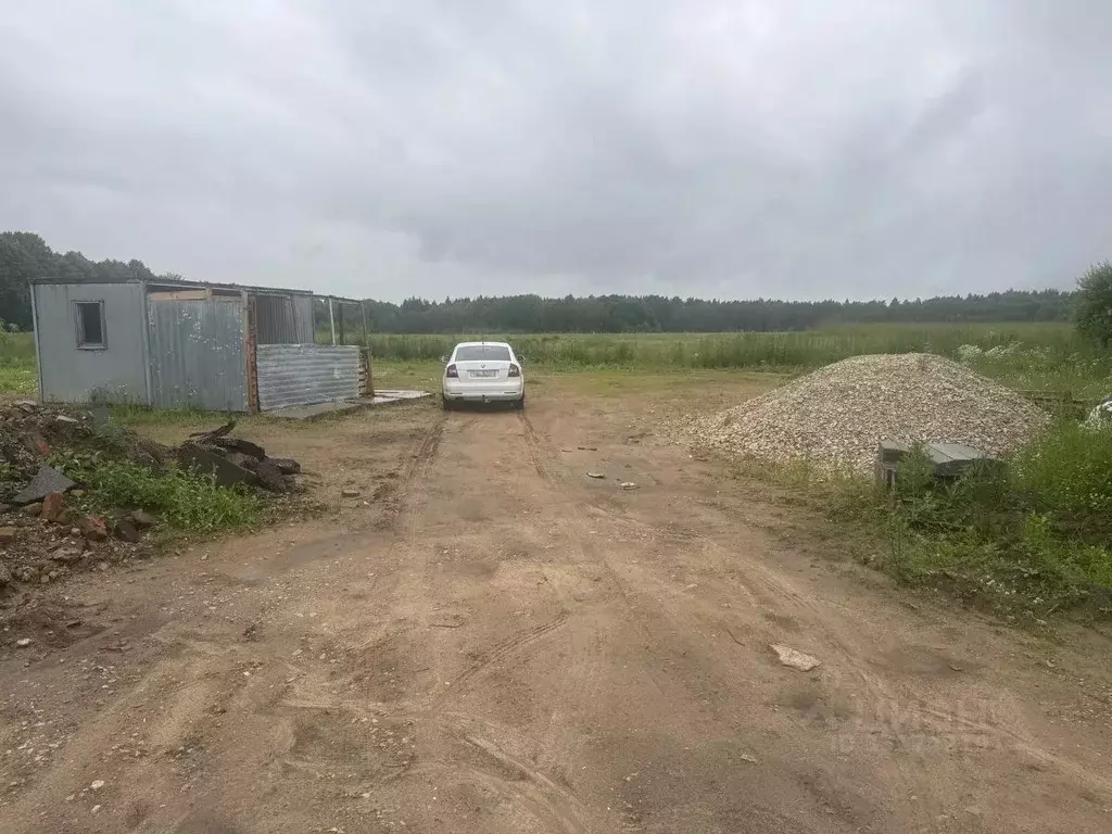 Участок в Калужская область, Калуга городской округ, д. Животинки ул. ... - Фото 1
