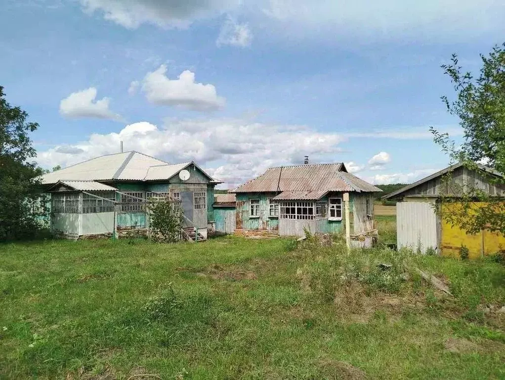 Дом в Курская область, Поселок Горшечное муниципальное образование, с. ... - Фото 0