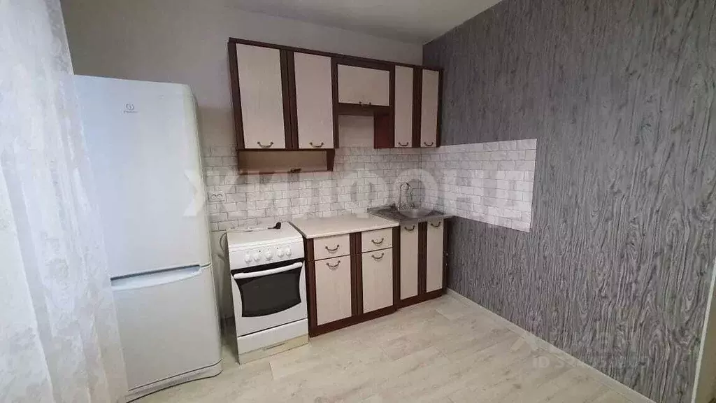 1-к кв. Новосибирская область, Новосибирск Вертковская ул., 117 (37.0 ... - Фото 1