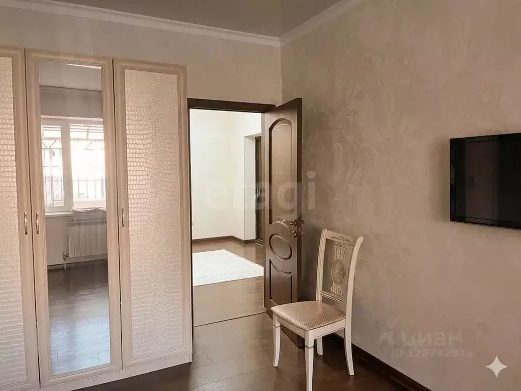 3-к кв. Северная Осетия, Владикавказ Весенняя ул., 7к4 (100.0 м) - Фото 2