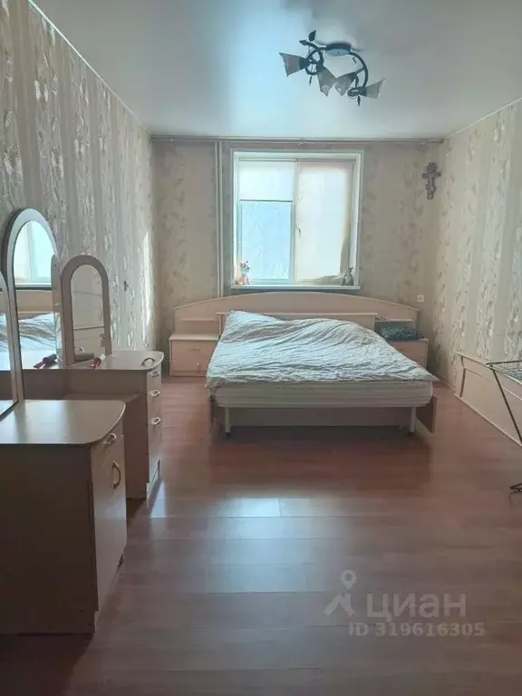 3-к кв. Челябинская область, Челябинск Новороссийская ул., 142 (70.1 ... - Фото 1