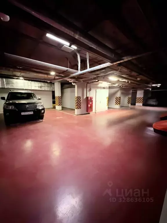 Гараж в Санкт-Петербург 10-я Васильевского острова линия, 17к2 (13 м) - Фото 2