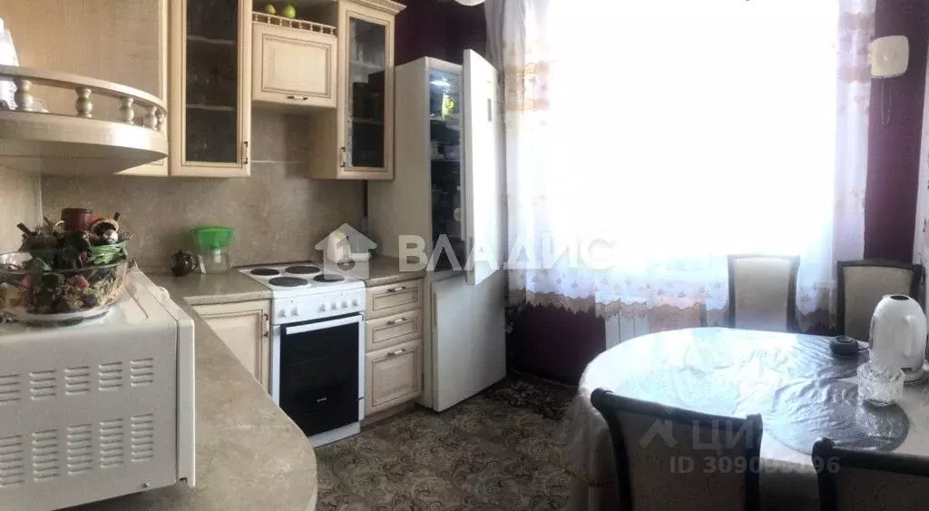 2-к кв. Забайкальский край, Чита Угданская ул., 1А (54.4 м) - Фото 0