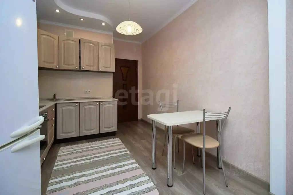 1-к кв. Тюменская область, Тюмень Заречный проезд, 33 (52.0 м) - Фото 2