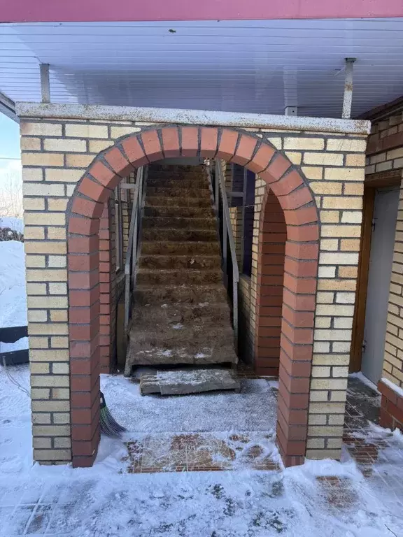 Дом в Челябинская область, Магнитогорск ул. 9 Января, 10 (204 м) - Фото 1