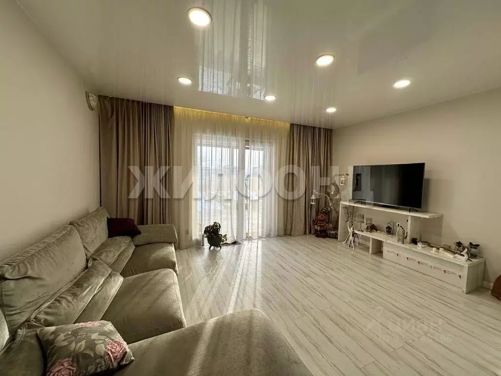 Таунхаус в Хакасия, Усть-Абаканский район, с. Калинино, Добрый Мир кп ... - Фото 1