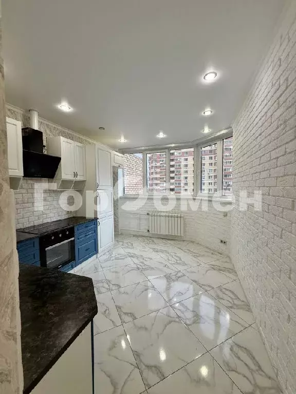 Продается 3-комнатная квартира - Фото 1