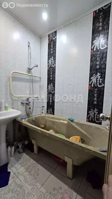 2-комнатная квартира: Кызыл, улица Калинина, 14 (50.2 м) - Фото 1