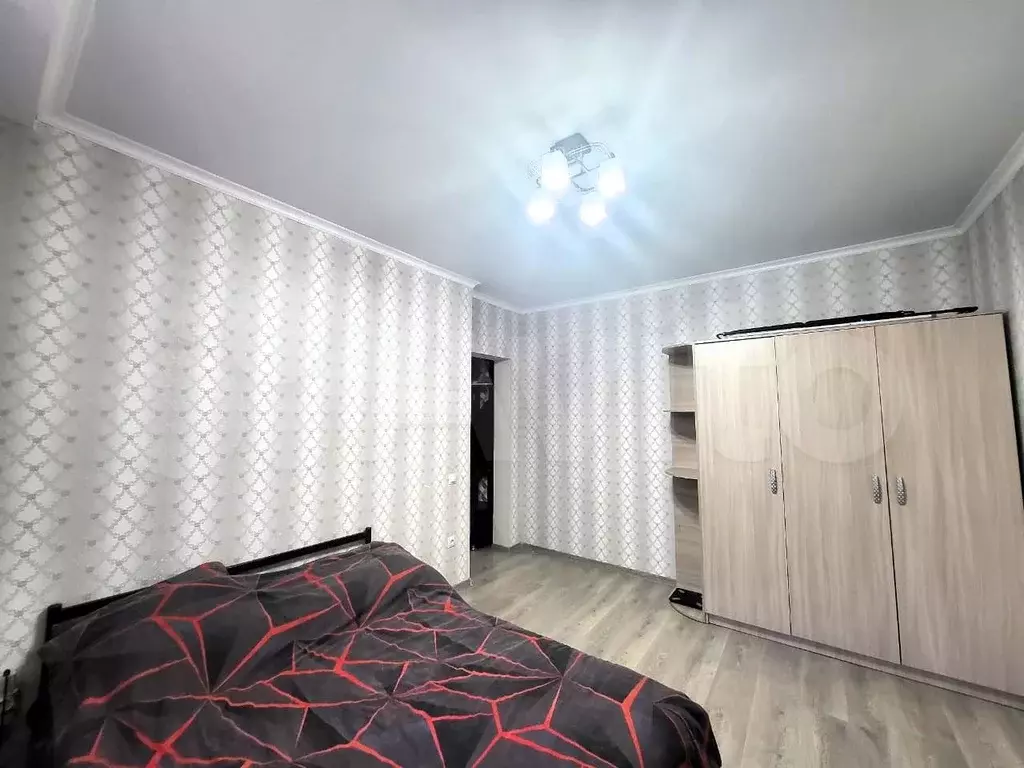 1-к. квартира, 37 м, 5/7 эт. - Фото 0